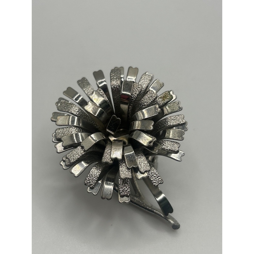 Vintage‎ Silver Tone Flower Brooch Layered Textured Petal Costume Jewelry